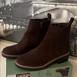 Kensie Kayla B Chelsea boot - worn twice